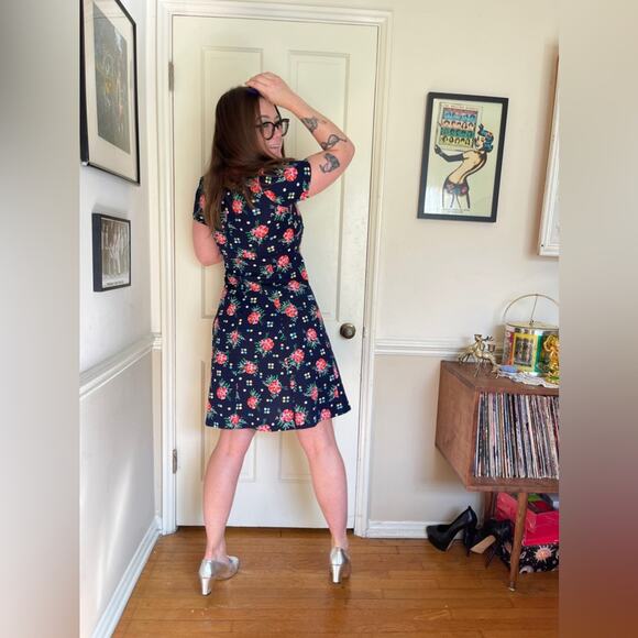 70s Vintage Navy Blue Mini Dress - Picture 4 of 8